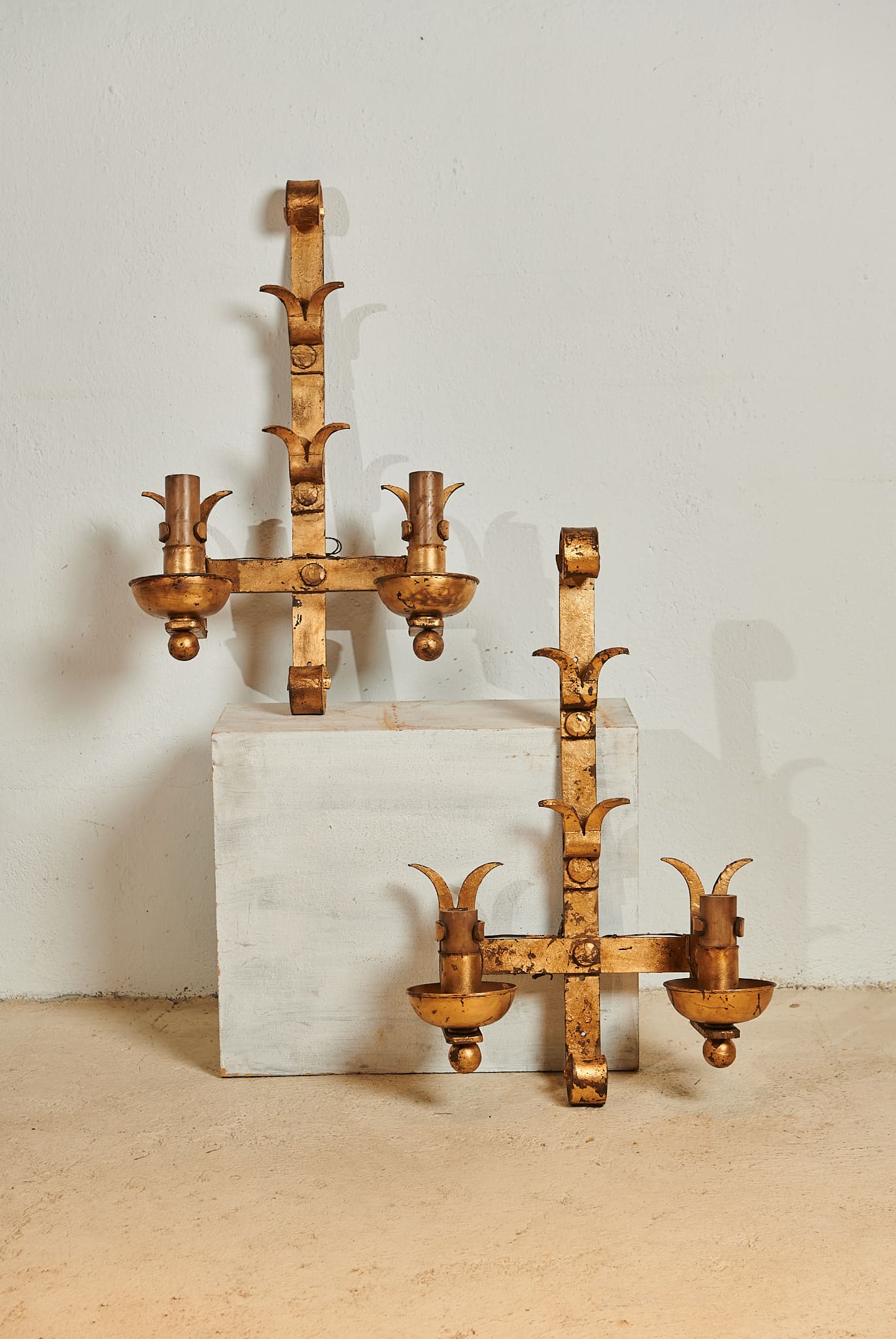 Pareja de apliques de pared