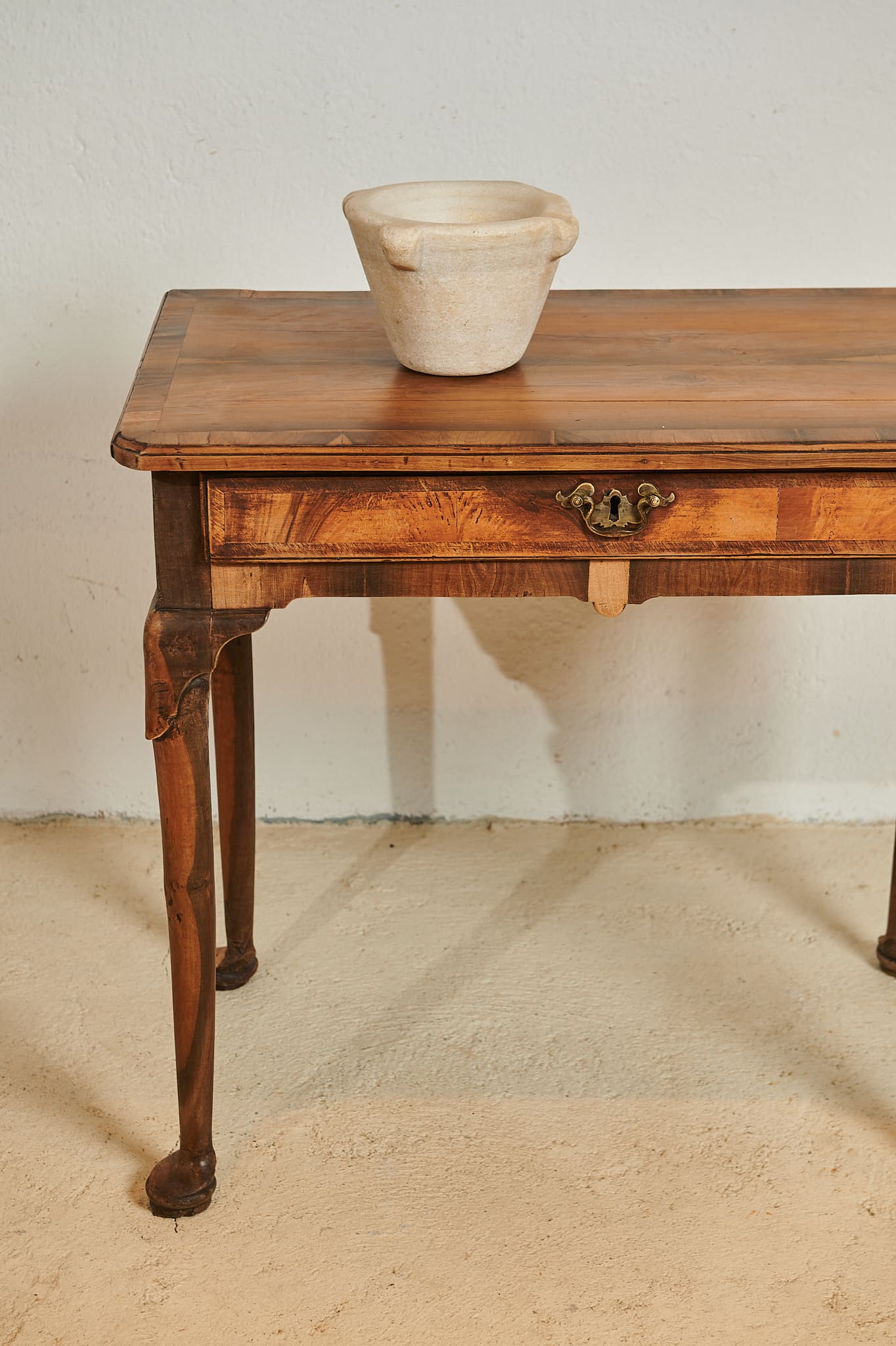 Mesa inglesa del siglo XVIII