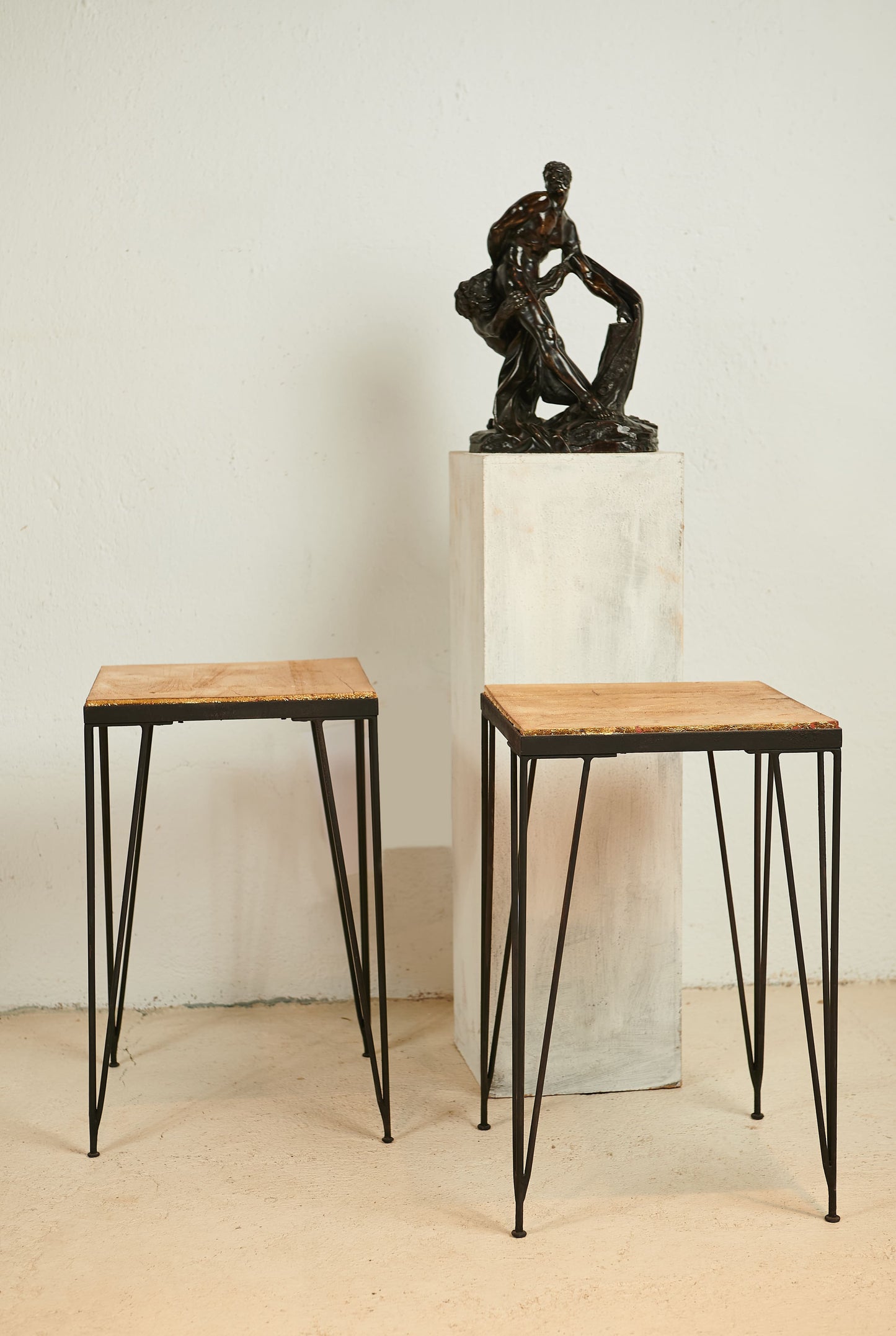 Pareja de Mesas Doradas de Forja años 70