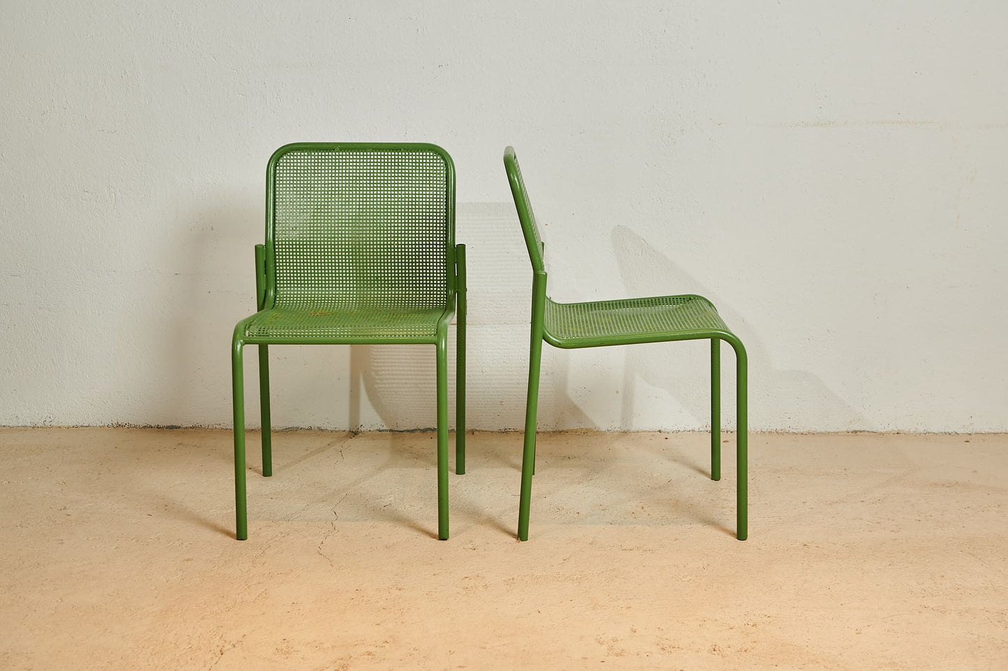 Set de seis sillas verdes años 80