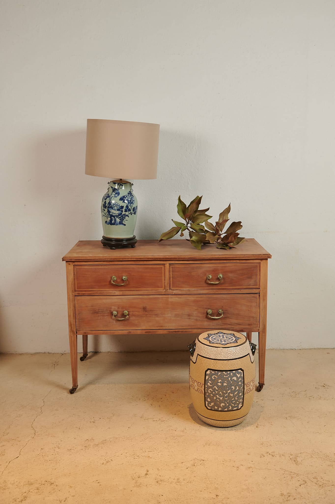 Cómoda inglesa en madera de caoba