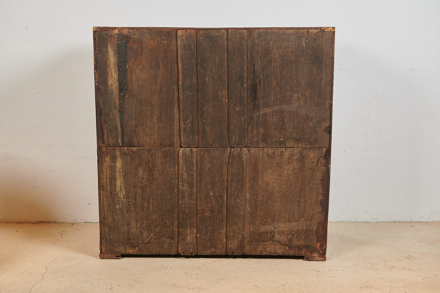 Cómoda de barco en madera