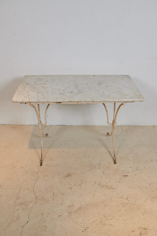 Mesa de jardín francesa de hierro y mármol