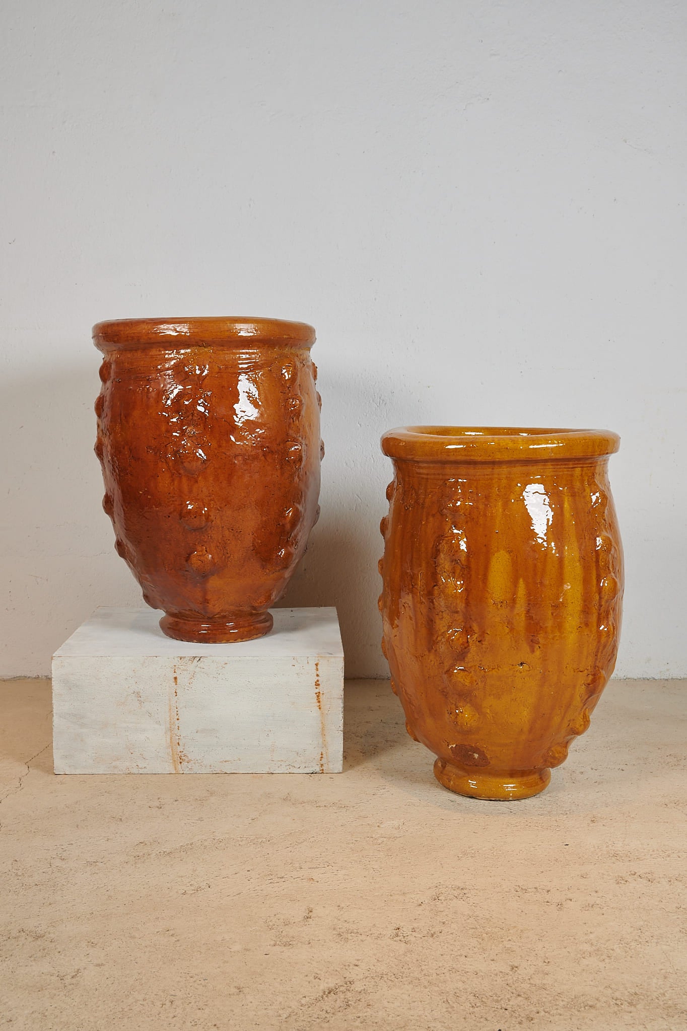 Tinaja de cerámica vidriada